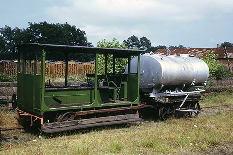 Draisine et wagon désherbeur - Sabres 1981 copie.jpg