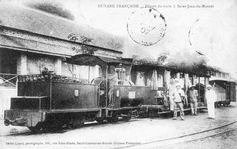 973 - Guyane - Départ du train à Saint-Jean-du-Maroni.jpg